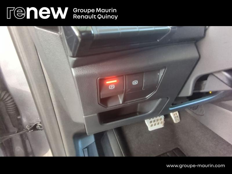 RENAULT Austral d’occasion à vendre à QUINCY-SOUS-SÉNART chez GGF - SAVY (Photo 16)