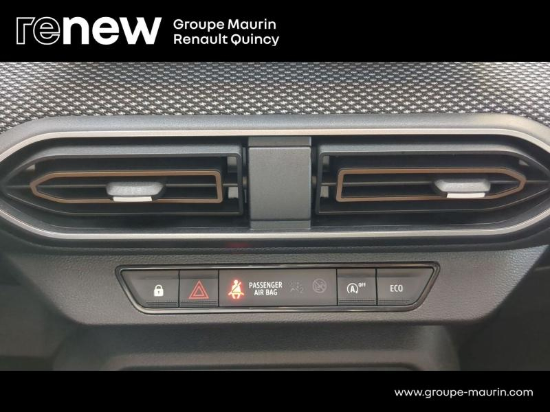 DACIA Sandero d’occasion à vendre à QUINCY-SOUS-SÉNART chez GGF - SAVY (Photo 19)