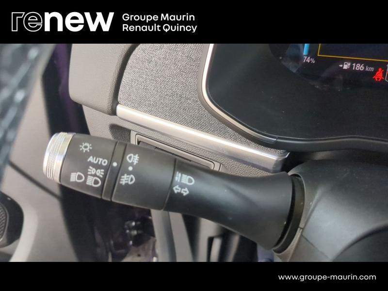 RENAULT Zoe d’occasion à vendre à QUINCY-SOUS-SÉNART chez GGF - SAVY (Photo 15)