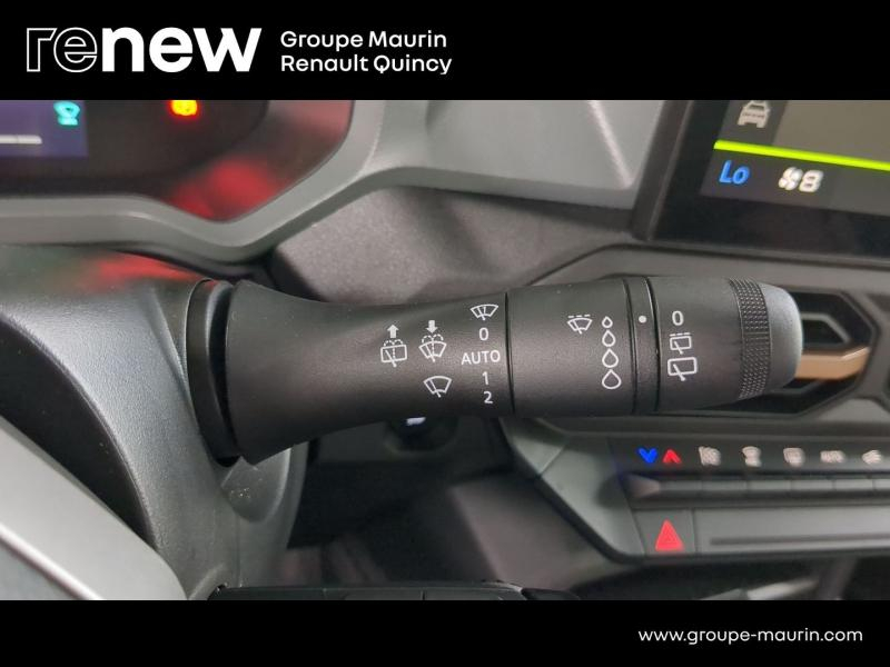 DACIA Duster d’occasion à vendre à QUINCY-SOUS-SÉNART chez GGF - SAVY (Photo 15)