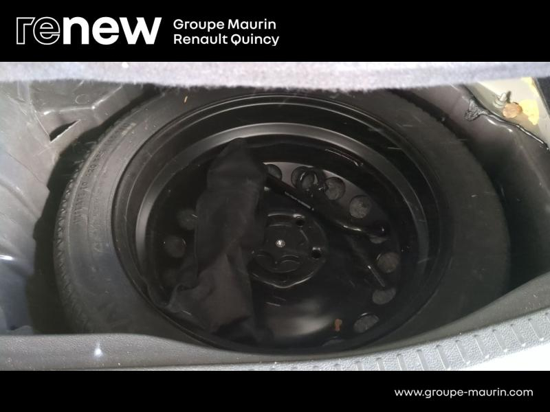 RENAULT Scenic d’occasion à vendre à QUINCY-SOUS-SÉNART chez GGF - SAVY (Photo 9)