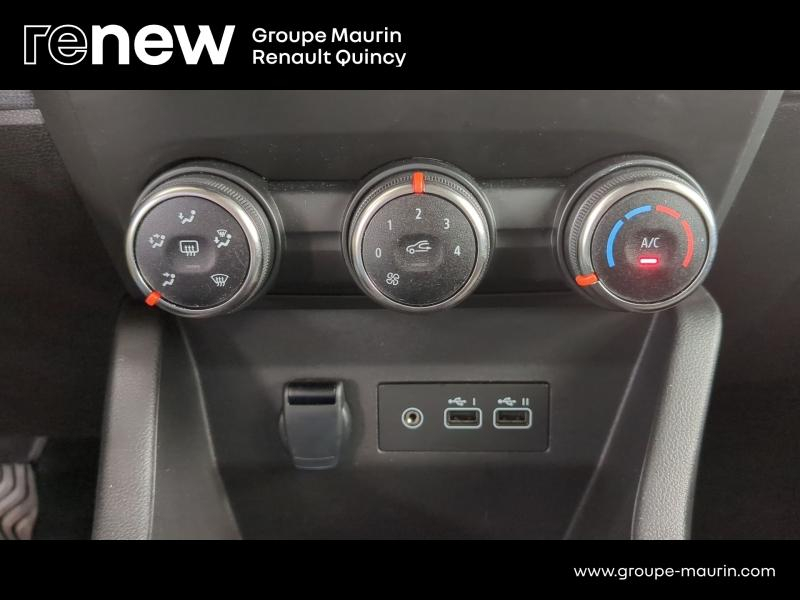 RENAULT Clio d’occasion à vendre à QUINCY-SOUS-SÉNART chez GGF - SAVY (Photo 17)