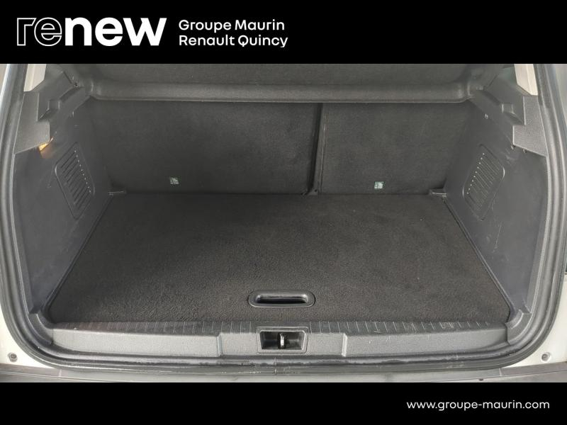 RENAULT Captur d’occasion à vendre à QUINCY-SOUS-SÉNART chez GGF - SAVY (Photo 8)