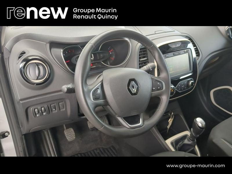 RENAULT Captur d’occasion à vendre à QUINCY-SOUS-SÉNART chez GGF - SAVY (Photo 9)