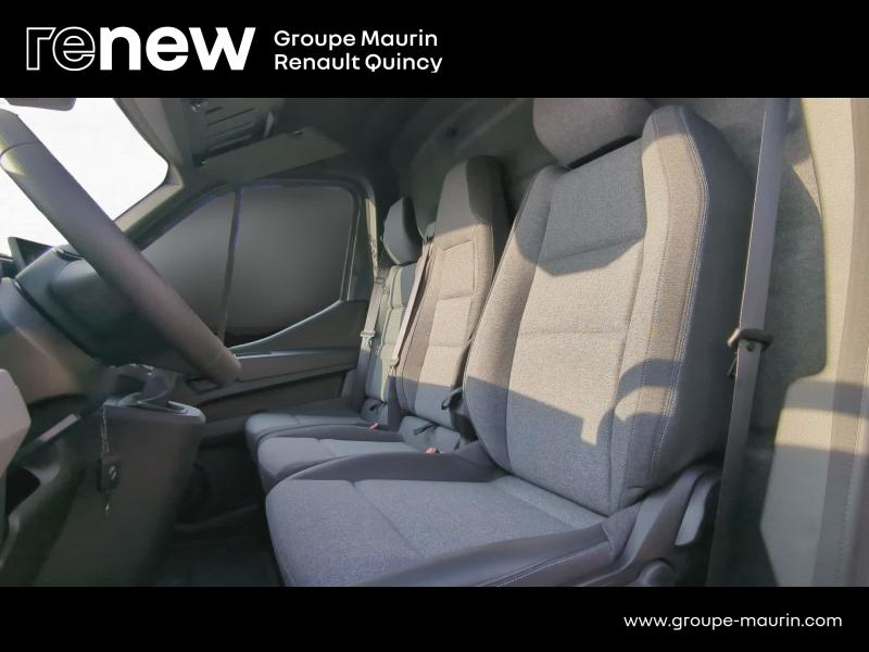 RENAULT Master Fg VUL d’occasion à vendre à QUINCY-SOUS-SÉNART chez GGF - SAVY (Photo 9)
