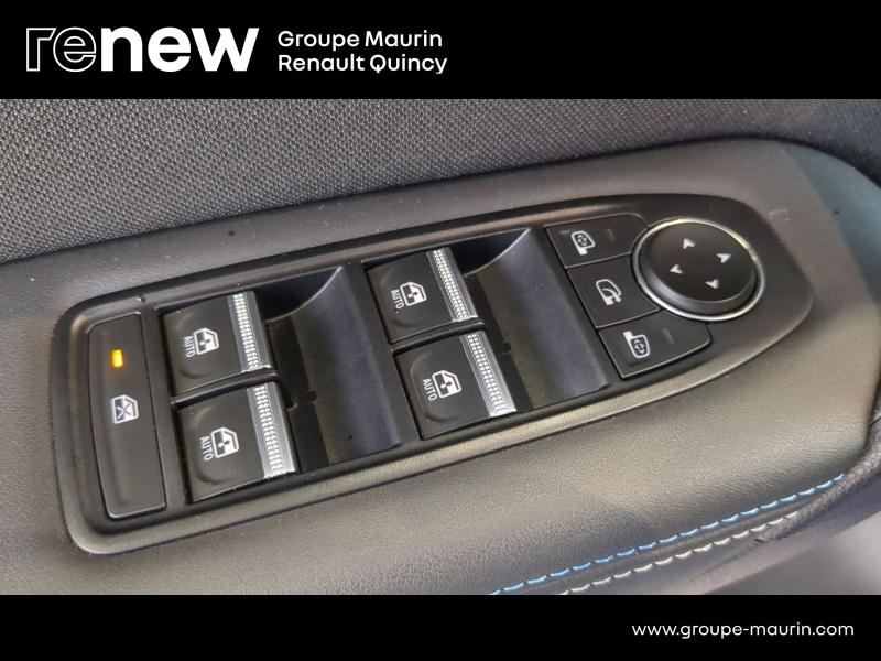 RENAULT Captur d’occasion à vendre à QUINCY-SOUS-SÉNART chez GGF - SAVY (Photo 13)