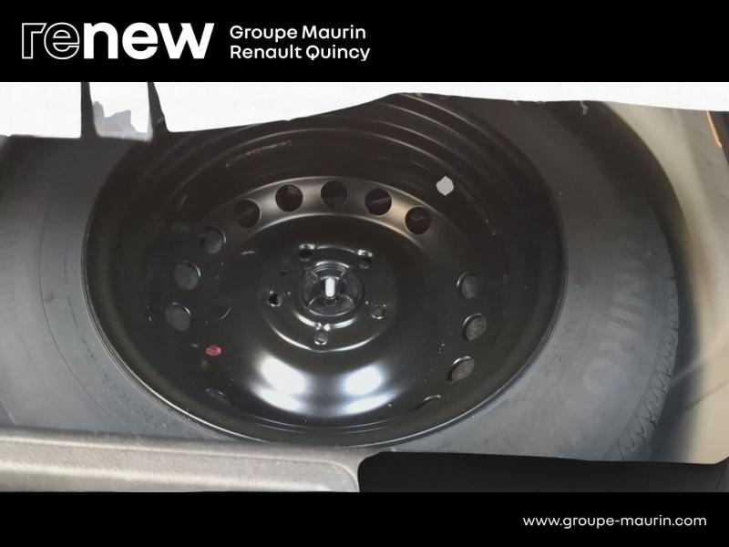 RENAULT Captur d’occasion à vendre à QUINCY-SOUS-SÉNART chez GGF - SAVY (Photo 9)