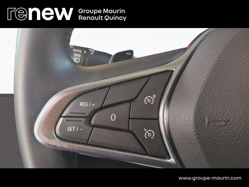 RENAULT Captur d’occasion à vendre à QUINCY-SOUS-SÉNART chez GGF - SAVY (Photo 19)