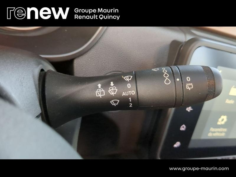 DACIA Duster d’occasion à vendre à QUINCY-SOUS-SÉNART chez GGF - SAVY (Photo 16)