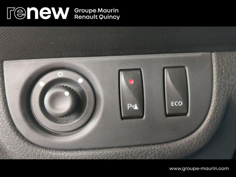 DACIA Sandero d’occasion à vendre à QUINCY-SOUS-SÉNART chez GGF - SAVY (Photo 13)