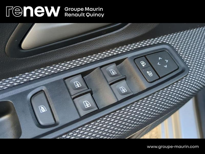 DACIA Sandero d’occasion à vendre à QUINCY-SOUS-SÉNART chez GGF - SAVY (Photo 12)