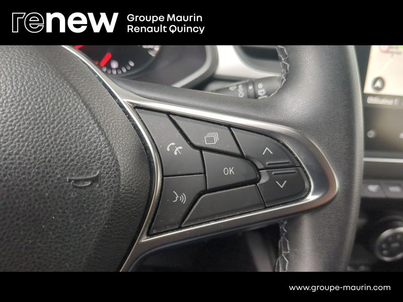 RENAULT Captur d’occasion à vendre à QUINCY-SOUS-SÉNART chez GGF - SAVY (Photo 13)