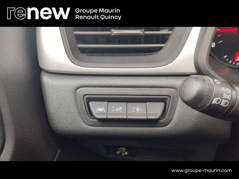 RENAULT Captur d’occasion à vendre à QUINCY-SOUS-SÉNART chez GGF - SAVY (Photo 14)