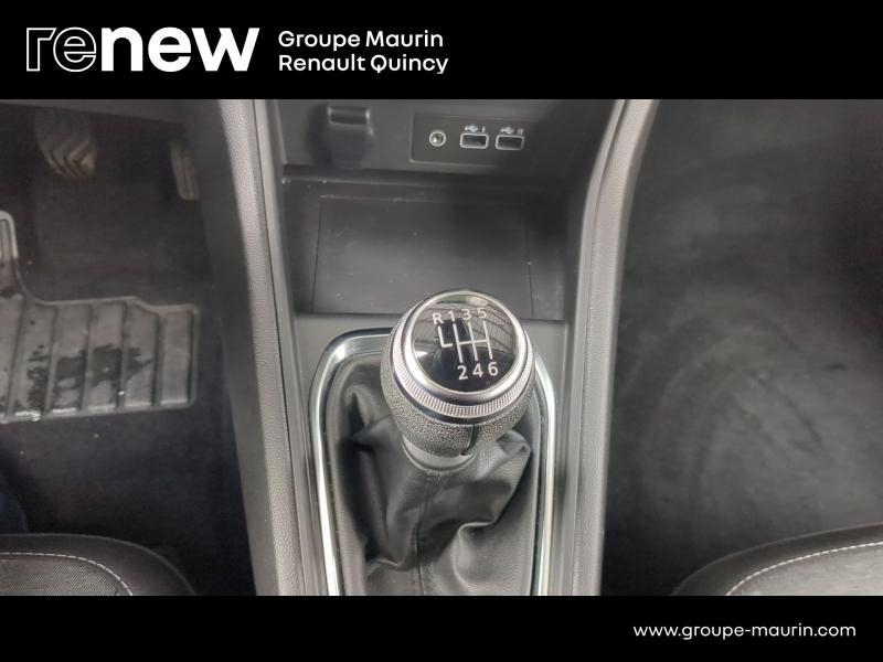RENAULT Captur d’occasion à vendre à QUINCY-SOUS-SÉNART chez GGF - SAVY (Photo 17)