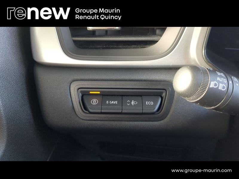 RENAULT  d’occasion à vendre à QUINCY-SOUS-SÉNART chez GGF - SAVY (Photo 18)