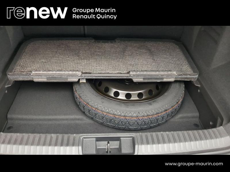 RENAULT  d’occasion à vendre à QUINCY-SOUS-SÉNART chez GGF - SAVY (Photo 9)