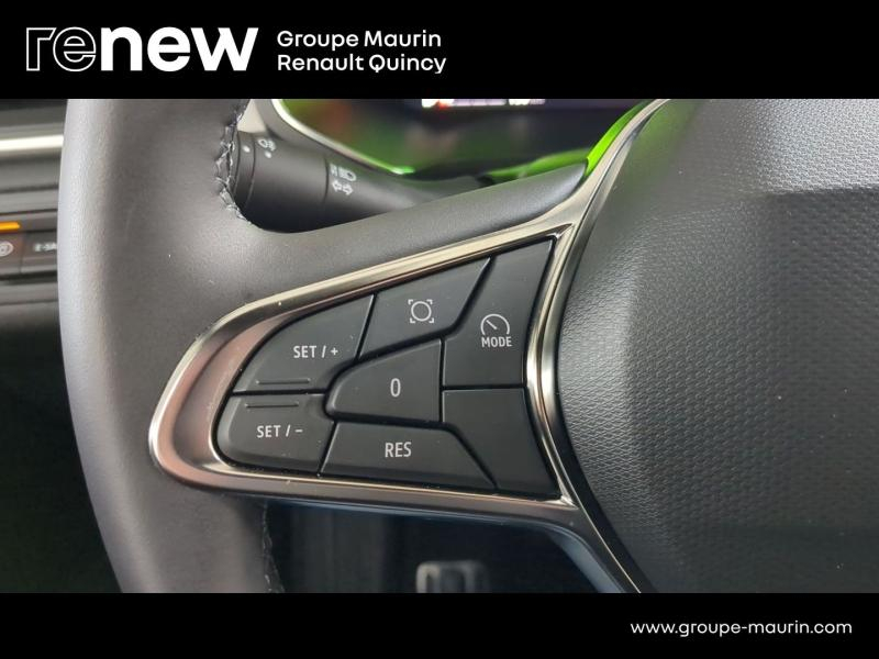 RENAULT  d’occasion à vendre à QUINCY-SOUS-SÉNART chez GGF - SAVY (Photo 17)