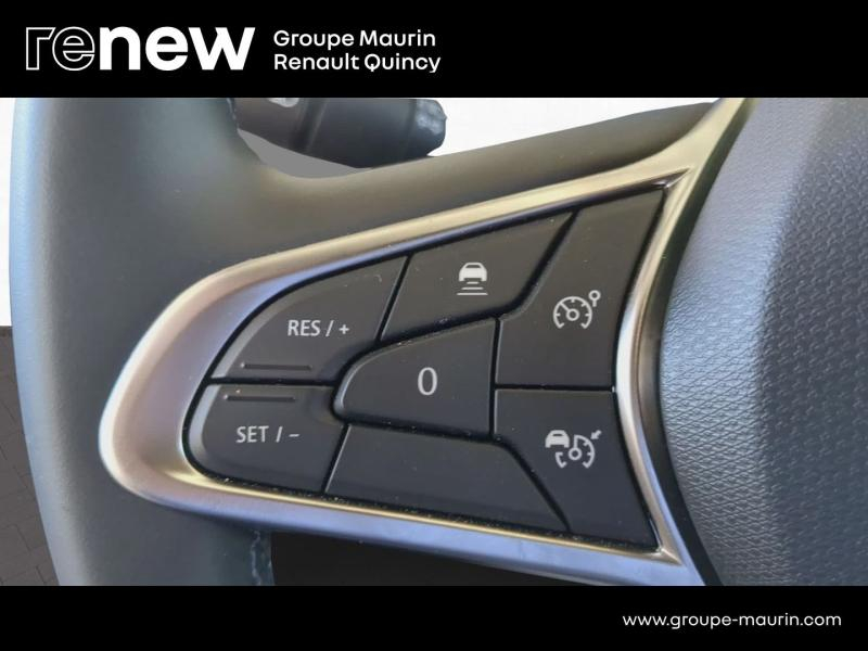 RENAULT Clio d’occasion à vendre à QUINCY-SOUS-SÉNART chez GGF - SAVY (Photo 13)