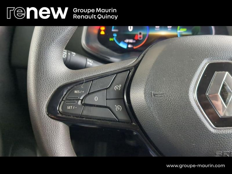 RENAULT Zoe d’occasion à vendre à QUINCY-SOUS-SÉNART chez GGF - SAVY (Photo 15)