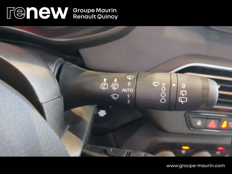 DACIA Sandero d’occasion à vendre à QUINCY-SOUS-SÉNART chez GGF - SAVY (Photo 18)