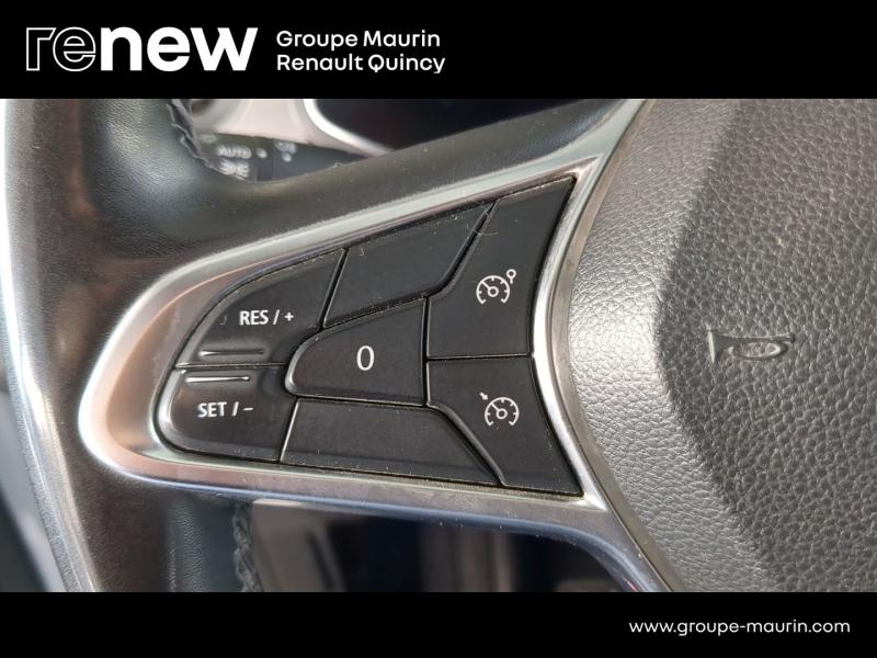 RENAULT Captur d’occasion à vendre à QUINCY-SOUS-SÉNART chez GGF - SAVY (Photo 16)