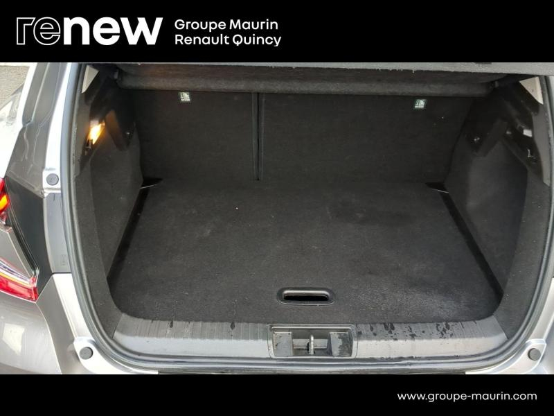RENAULT Captur d’occasion à vendre à QUINCY-SOUS-SÉNART chez GGF - SAVY (Photo 10)