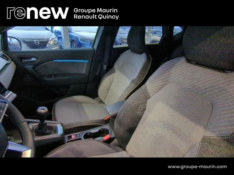 RENAULT Captur d’occasion à vendre à QUINCY-SOUS-SÉNART chez GGF - SAVY (Photo 14)