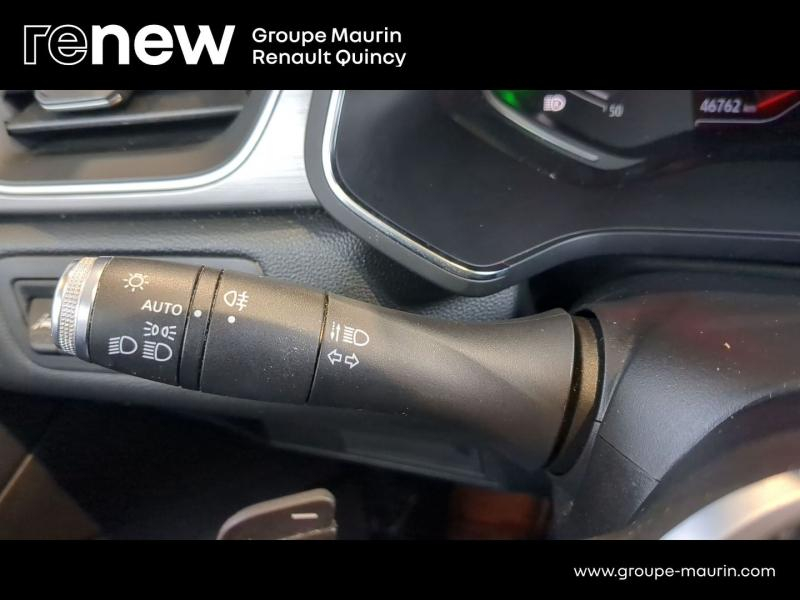 RENAULT Captur d’occasion à vendre à QUINCY-SOUS-SÉNART chez GGF - SAVY (Photo 17)