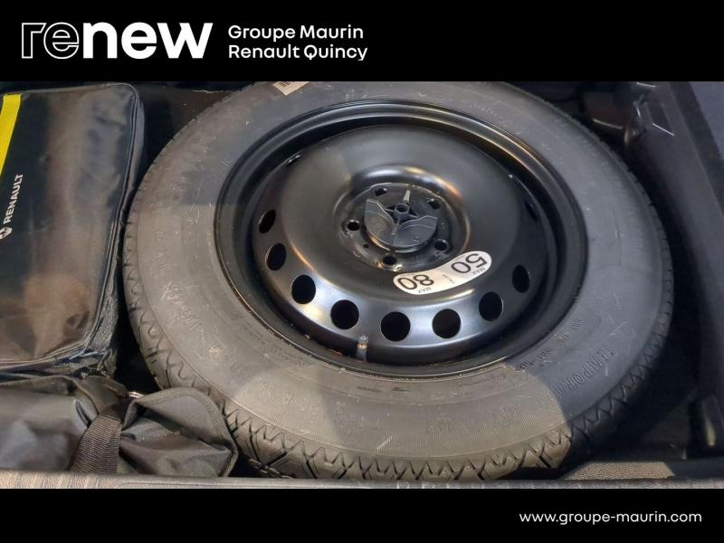 RENAULT Captur d’occasion à vendre à QUINCY-SOUS-SÉNART chez GGF - SAVY (Photo 11)