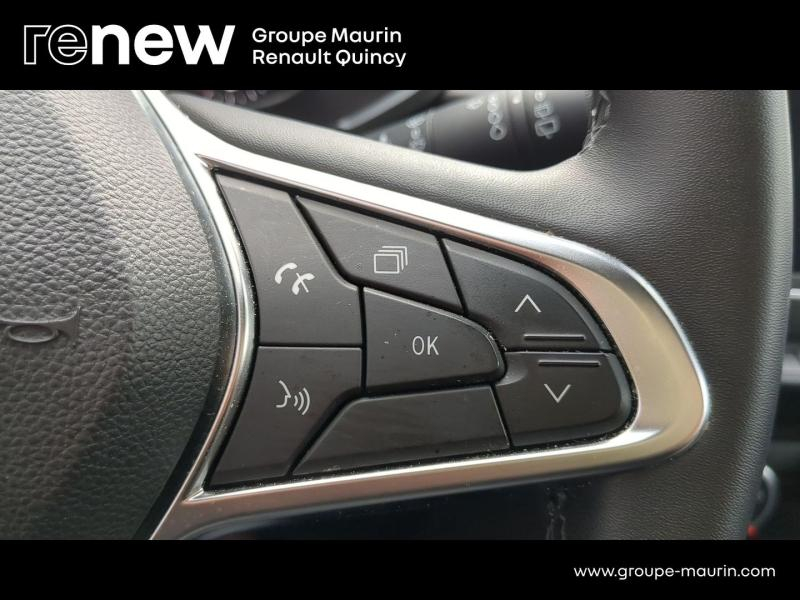 RENAULT Captur d’occasion à vendre à QUINCY-SOUS-SÉNART chez GGF - SAVY (Photo 18)