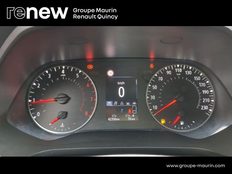 RENAULT Captur d’occasion à vendre à QUINCY-SOUS-SÉNART chez GGF - SAVY (Photo 19)