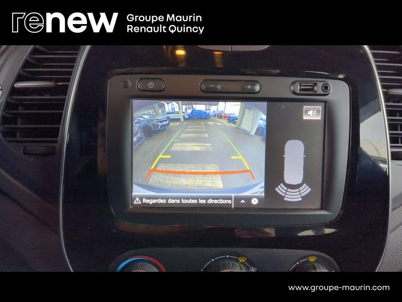 RENAULT Captur d’occasion à vendre à QUINCY-SOUS-SÉNART chez GGF - SAVY (Photo 12)