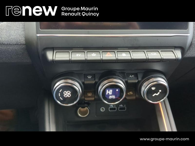 RENAULT Clio d’occasion à vendre à QUINCY-SOUS-SÉNART chez GGF - SAVY (Photo 18)