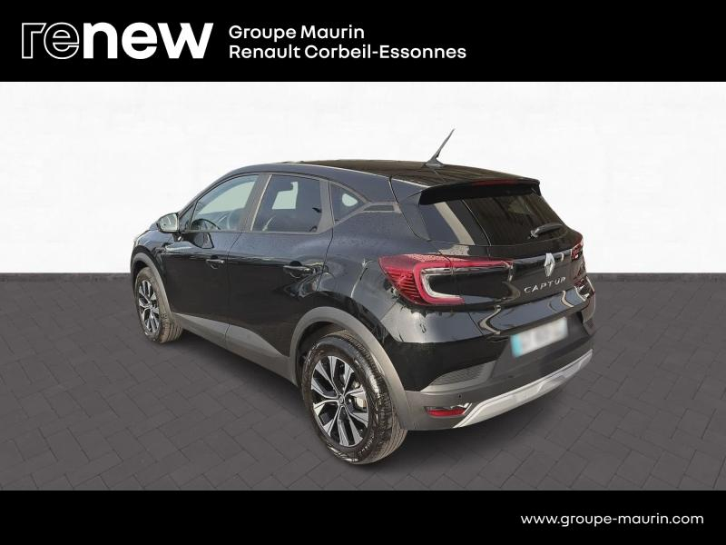 RENAULT Captur d’occasion à vendre à QUINCY-SOUS-SÉNART chez GGF - SAVY (Photo 3)
