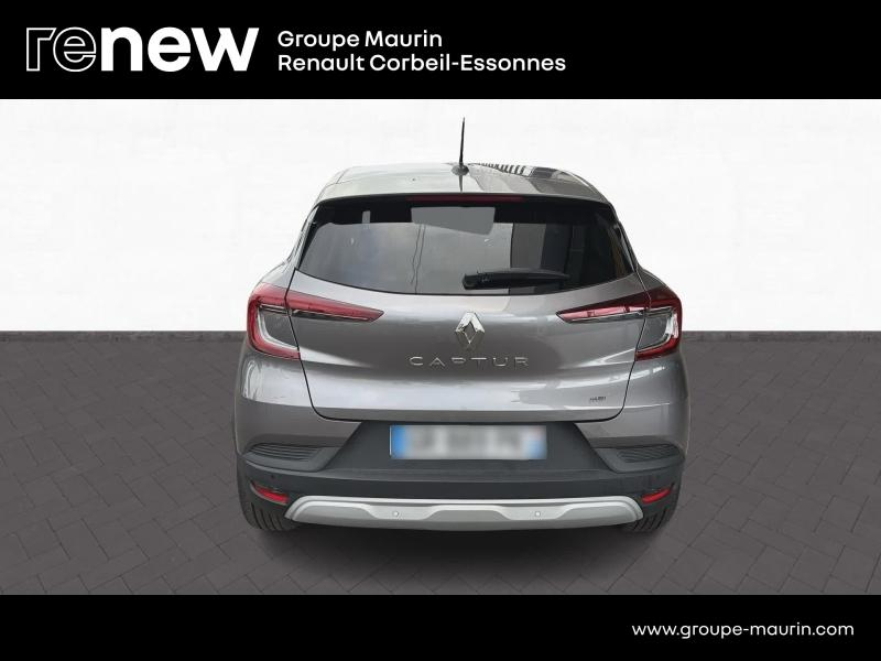RENAULT Captur d’occasion à vendre à QUINCY-SOUS-SÉNART chez GGF - SAVY (Photo 4)