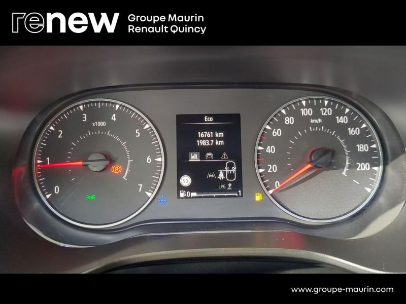 DACIA Sandero d’occasion à vendre à QUINCY-SOUS-SÉNART chez GGF - SAVY (Photo 13)