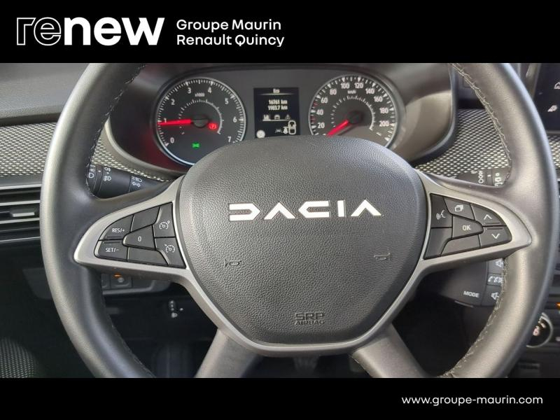 DACIA Sandero d’occasion à vendre à QUINCY-SOUS-SÉNART chez GGF - SAVY (Photo 14)