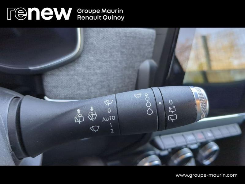 RENAULT Zoe d’occasion à vendre à QUINCY-SOUS-SÉNART chez GGF - SAVY (Photo 16)