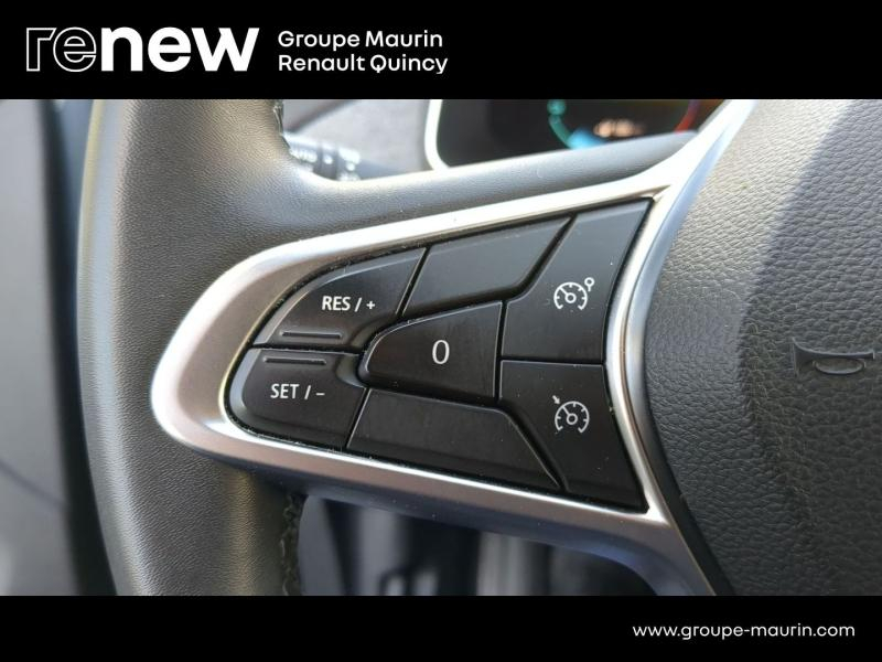 RENAULT Zoe d’occasion à vendre à QUINCY-SOUS-SÉNART chez GGF - SAVY (Photo 17)