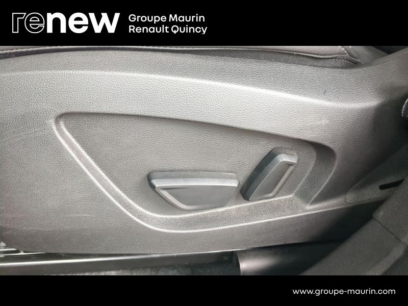 RENAULT  d’occasion à vendre à QUINCY-SOUS-SÉNART chez GGF - SAVY (Photo 14)