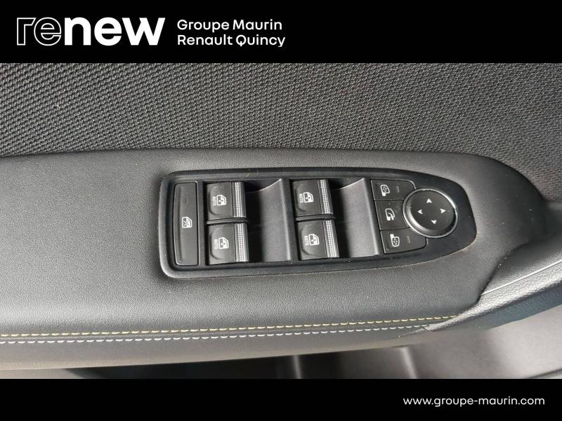 RENAULT  d’occasion à vendre à QUINCY-SOUS-SÉNART chez GGF - SAVY (Photo 15)