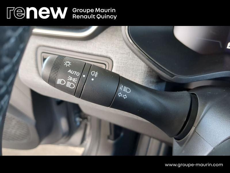 RENAULT Clio d’occasion à vendre à QUINCY-SOUS-SÉNART chez GGF - SAVY (Photo 10)