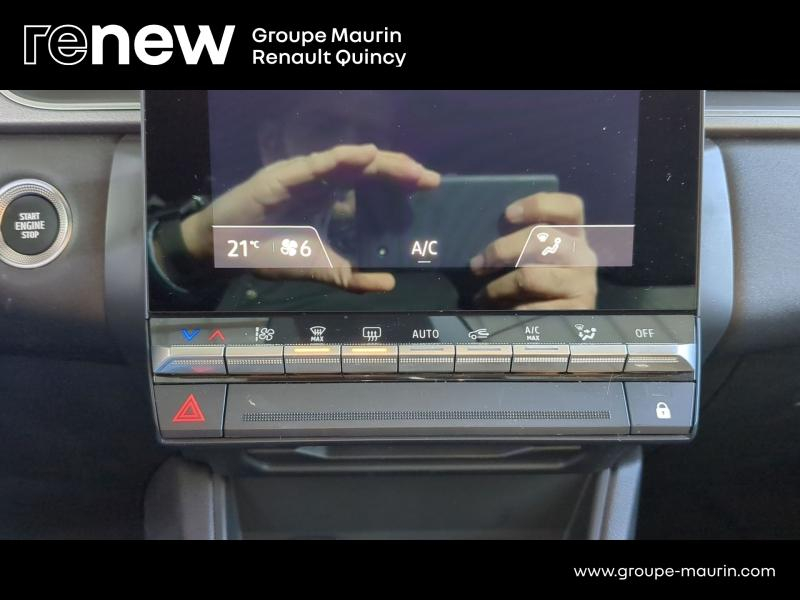 RENAULT Captur d’occasion à vendre à QUINCY-SOUS-SÉNART chez GGF - SAVY (Photo 16)