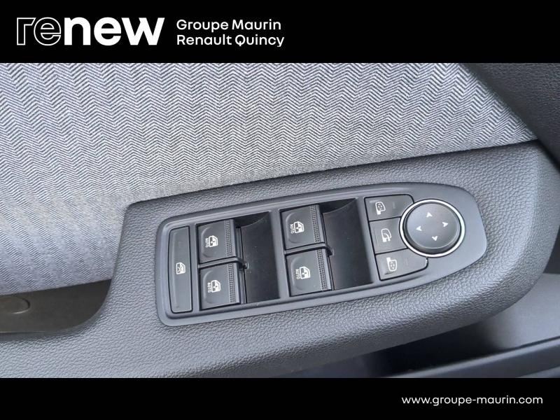 RENAULT Clio d’occasion à vendre à QUINCY-SOUS-SÉNART chez GGF - SAVY (Photo 3)