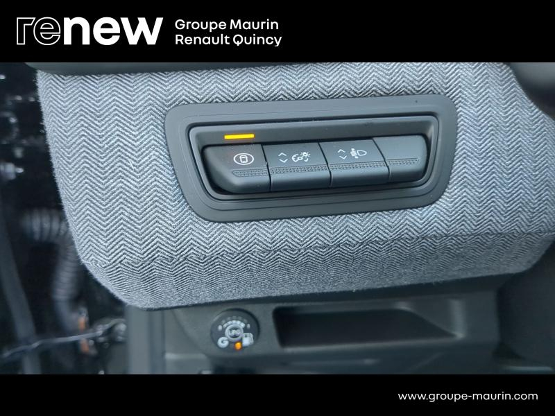 RENAULT Clio d’occasion à vendre à QUINCY-SOUS-SÉNART chez GGF - SAVY (Photo 4)