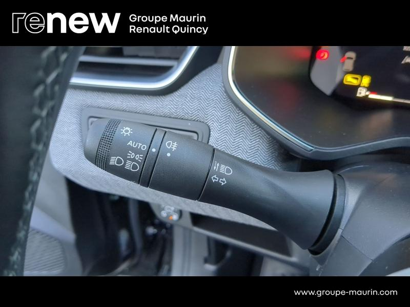 RENAULT Clio d’occasion à vendre à QUINCY-SOUS-SÉNART chez GGF - SAVY (Photo 5)