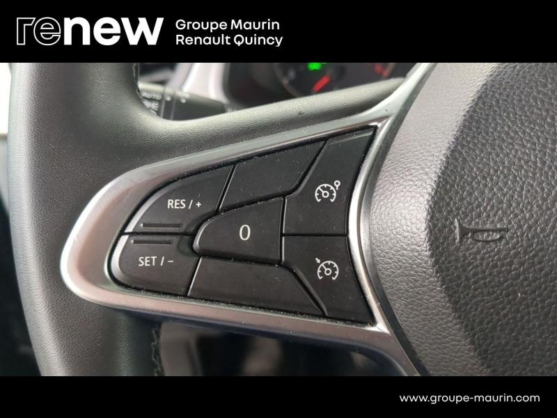 RENAULT Captur d’occasion à vendre à QUINCY-SOUS-SÉNART chez GGF - SAVY (Photo 17)