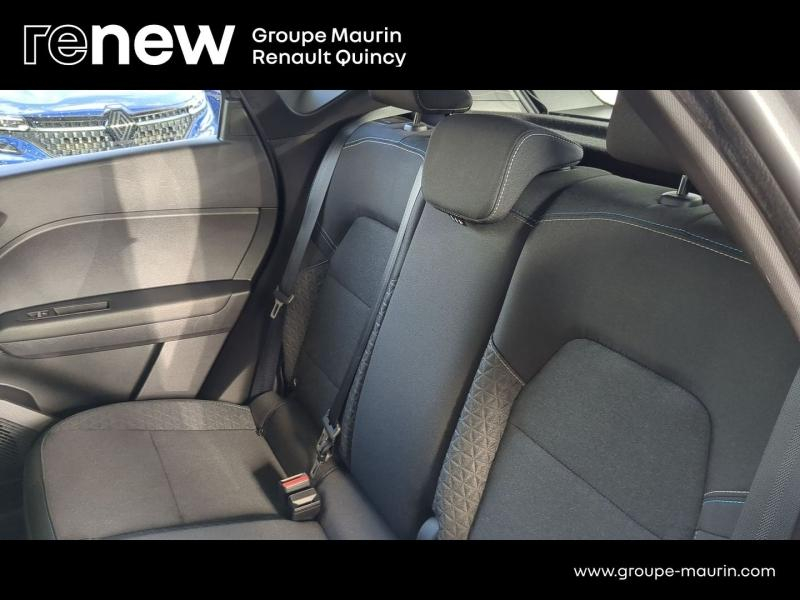 RENAULT Captur d’occasion à vendre à QUINCY-SOUS-SÉNART chez GGF - SAVY (Photo 12)