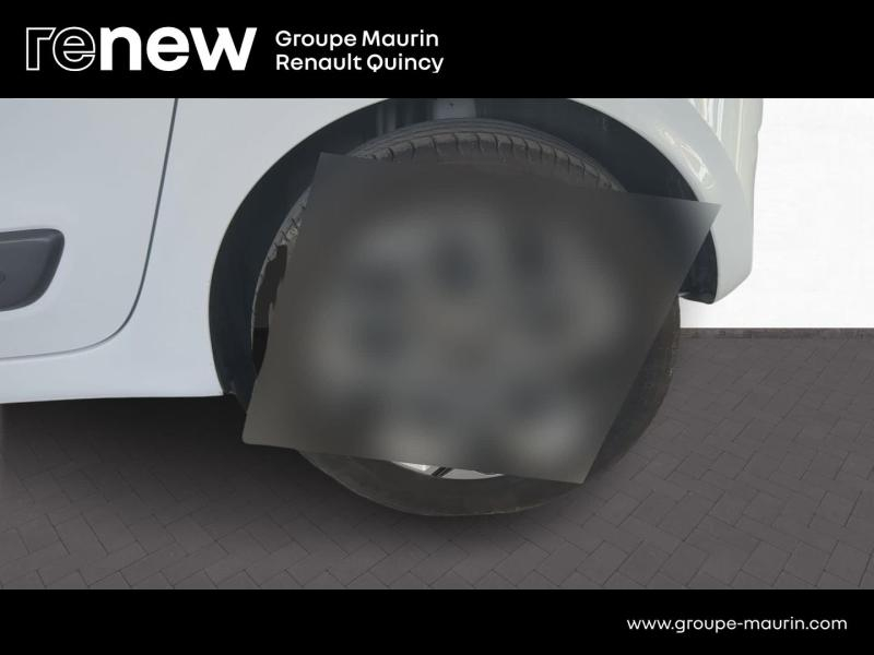 RENAULT Twingo d’occasion à vendre à QUINCY-SOUS-SÉNART chez GGF - SAVY (Photo 9)