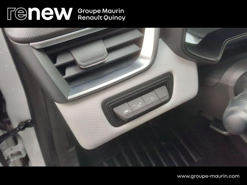 RENAULT Clio d’occasion à vendre à QUINCY-SOUS-SÉNART chez GGF - SAVY (Photo 12)